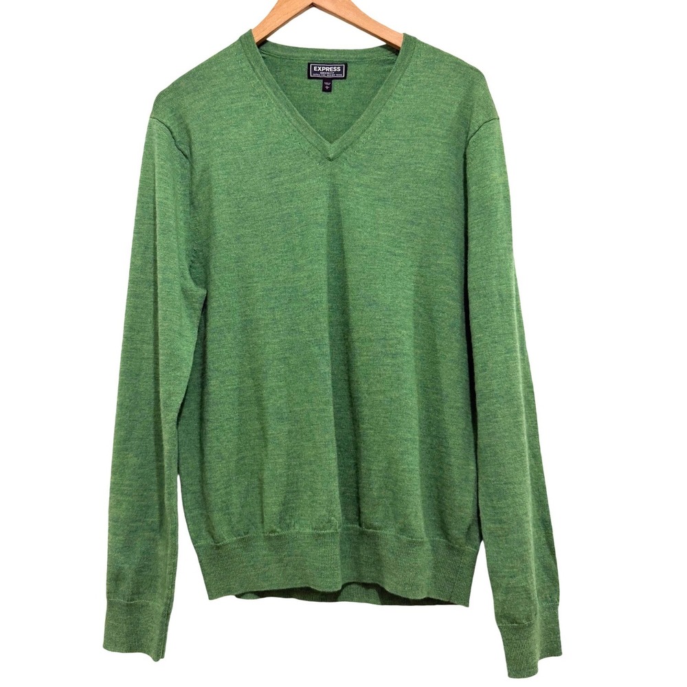 Express Men's Modern Fit Extra Fine Merino Wool V-Neck Sweater‎ Green Large